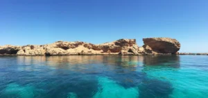 Daymaniyat-Island-More-than-just-an-Island